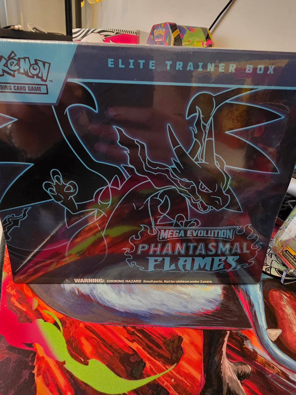 🔥 Pokémon Phantasmal Flames Elite Trainer Box – Nytt i lager!