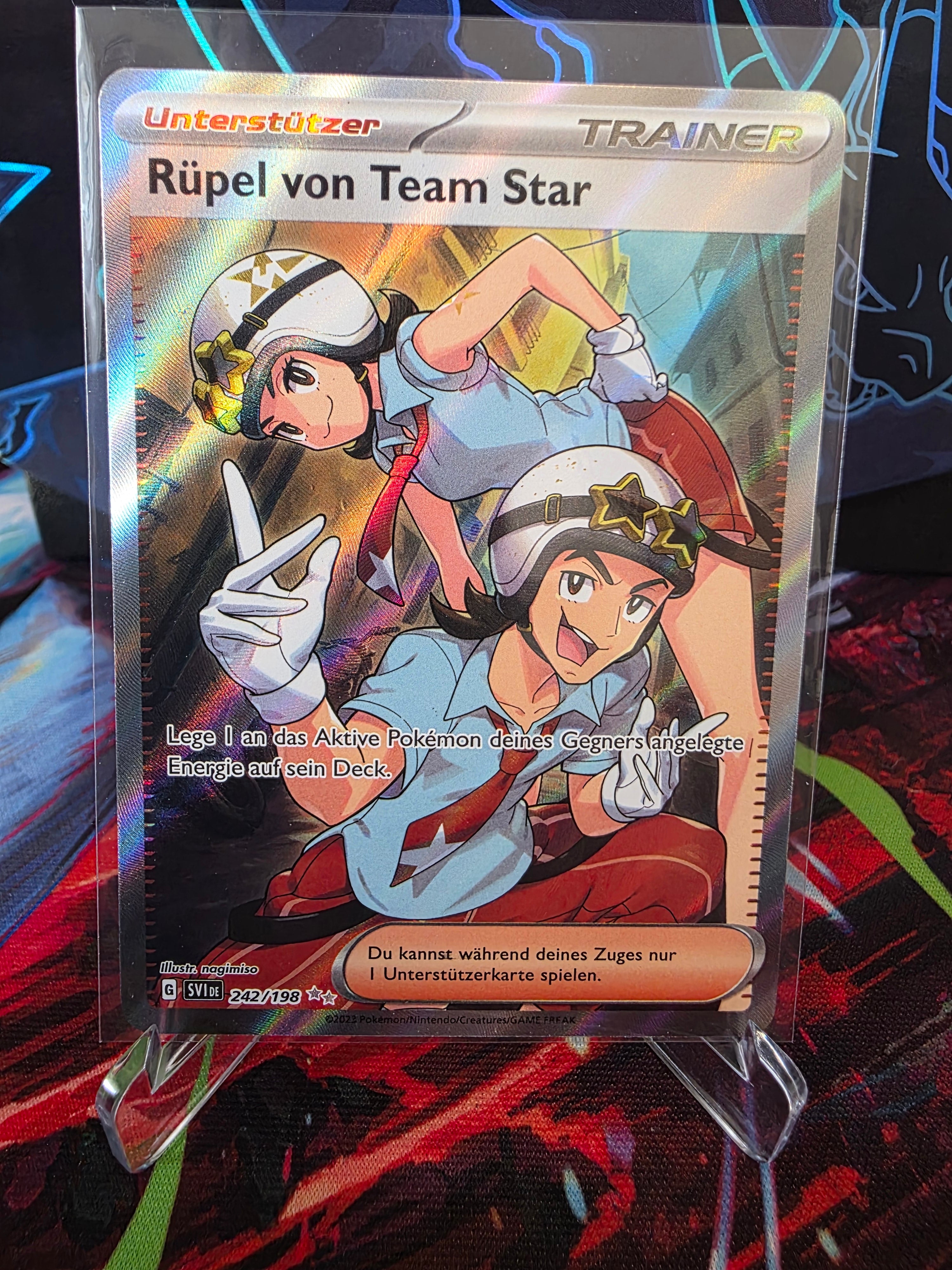 Rüpel von Team Star 242/198 🇩🇪 Tysk – Full Art Trainer – Pokémonkort – NM 🔥
